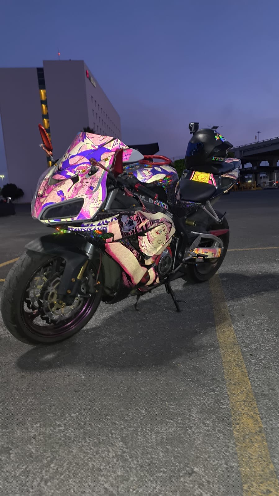 Moto itasha en EXPPO